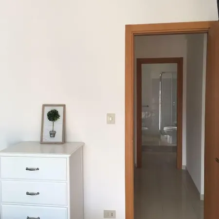 Blue Sky Apartment